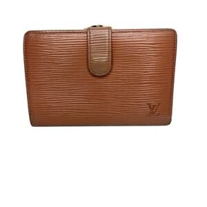 Louis Vuitton Brown Epi Leather Kisslock Wallet w/ Embossed LV Logo